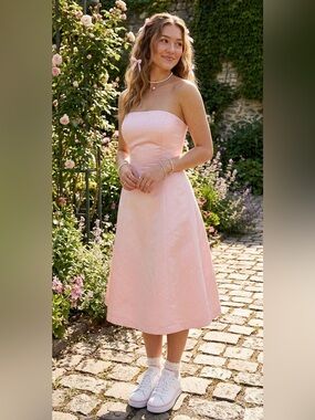 Vintage 90s Y2K BCBGMAXAZRIA Pretty in Pink Satin Strapless Cocktail Dress Sz 0
